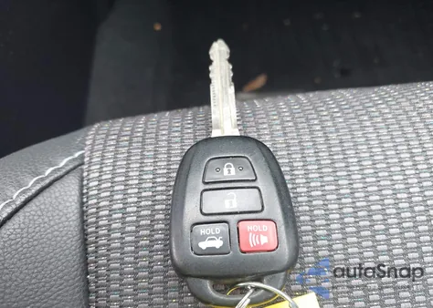 2015 Toyota Corolla S Plus из США, поврежденный, VIN 2T1BURHE1FC231442